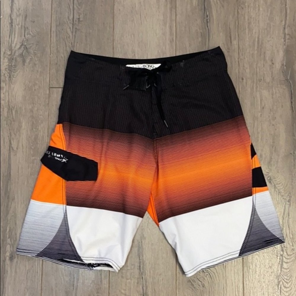 Billabong Men's Fluid PlatinumX Stretch Board Shorts